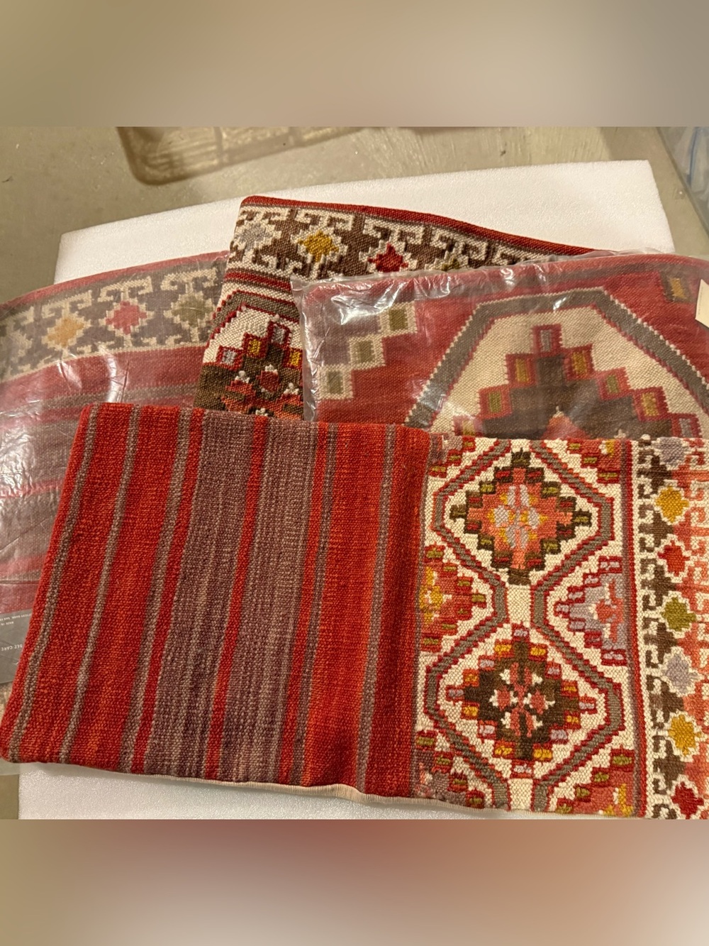 Super Rare! NEW Pottery Barn Mahal, Nanda, Asha, & Baha Tribal Kilim set, Red - Picture 1 of 15
